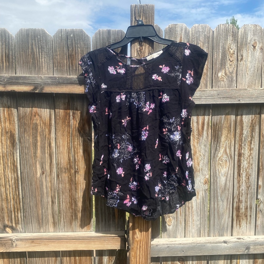 Cute black floral top